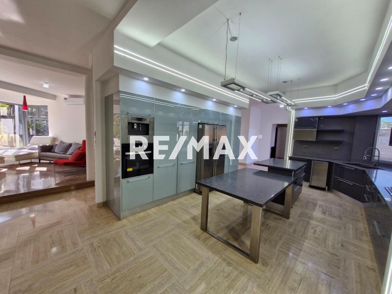 Casa de Lujo en Venta, Conjunto Residencial Amantea.