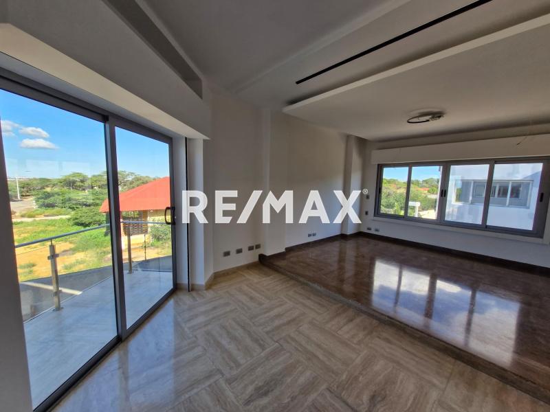 Casa de Lujo en Venta, Conjunto Residencial Amantea.