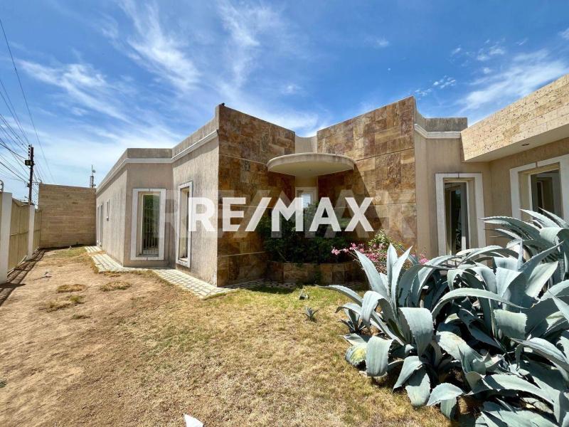 Casa en Venta, URB  Santa Fe