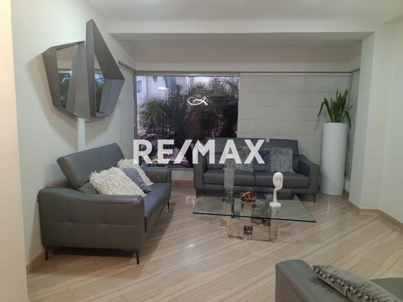 TonwHouse en Alquiler, Conjunto Residencial Amantea