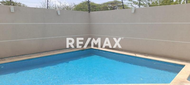TonwHouse en Alquiler, Conjunto Residencial Amantea