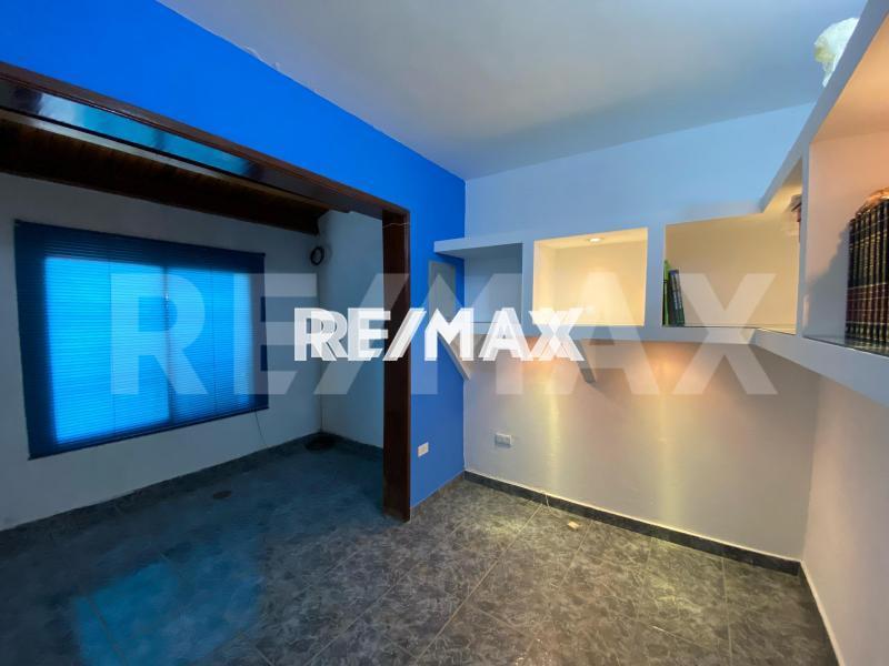 CASA EN VENTA EN LA PUERTA MARAVEN