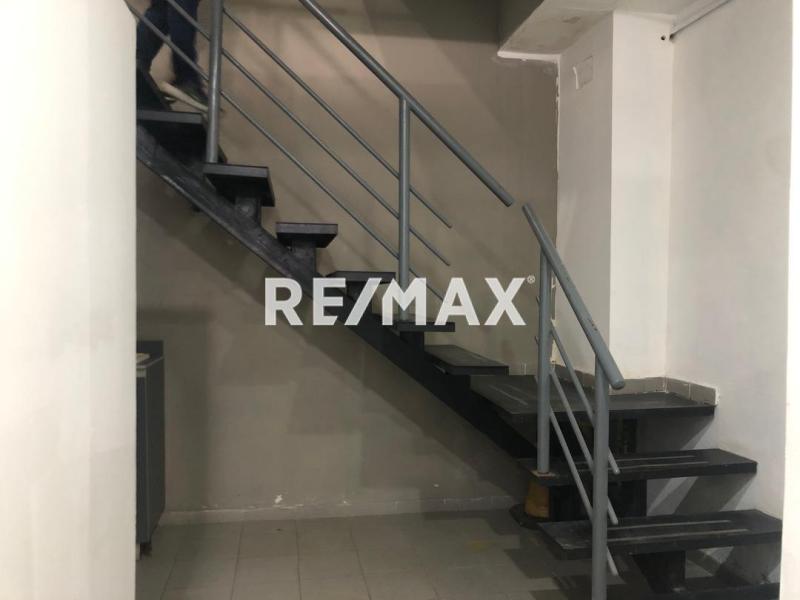 local en venta, puerta maraven