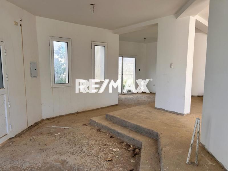 EN VENTA TOWN HOUSE VILLA GUADALUPE
