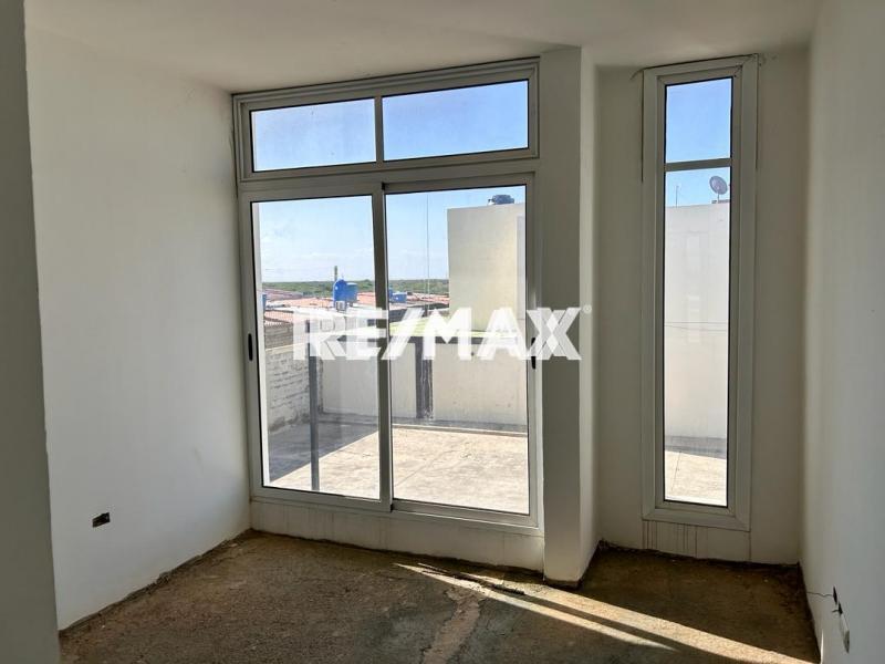 EN VENTA TOWN HOUSE VILLA GUADALUPE