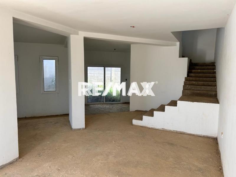 EN VENTA TOWN HOUSE VILLA GUADALUPE
