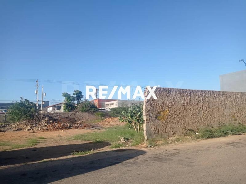 Terreno en Venta, Puerta Maraven.