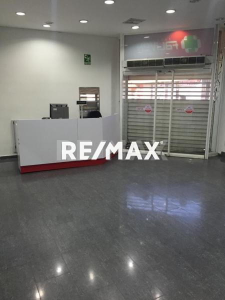 Edificio en Venta, Centro de Punto Fijo.
