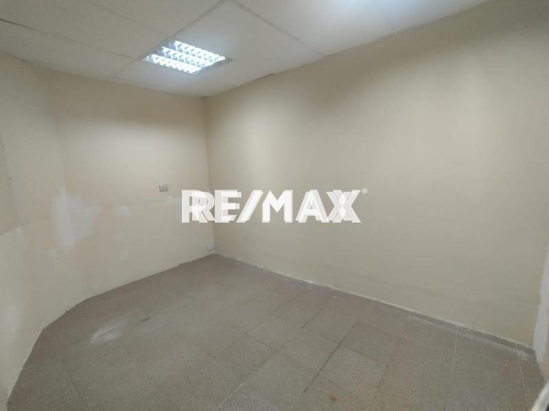 EN VENTA LOCAL COMERCIAL