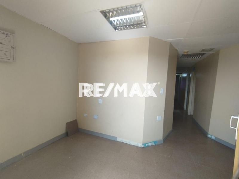 EN VENTA LOCAL COMERCIAL