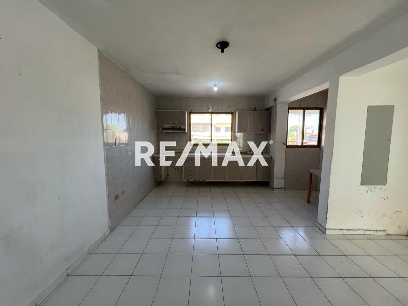 Apartamento en Alquiler Tipo Estudio, Puerta Maraven