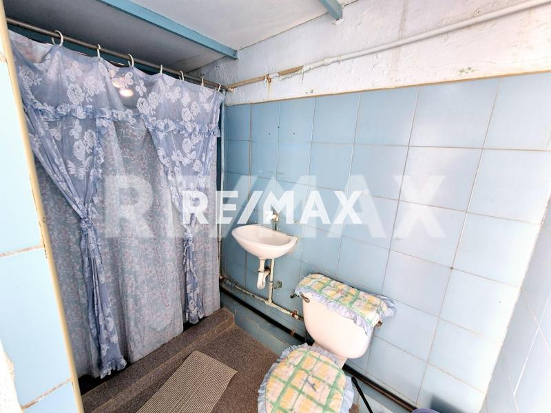 En Casa en Villa Marina Frente a la Playa