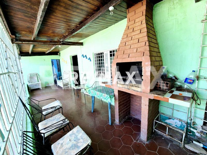 En Casa en Villa Marina Frente a la Playa