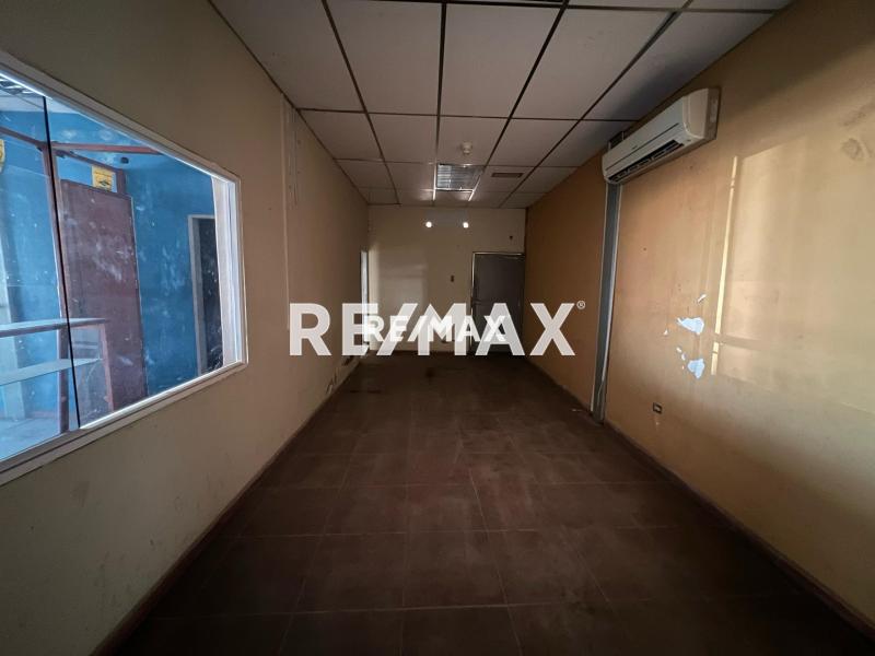 Local en Venta, Av Ollarvides, Las Margaritas.