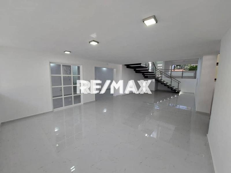 Casa Exclusiva en Venta, Urbanización Judibana, La Lagunita.