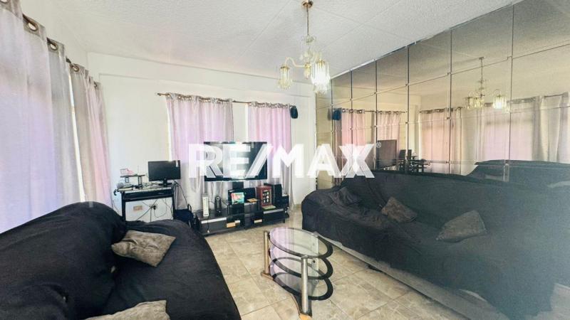 Casa en Venta en Urb. Santa Fe.