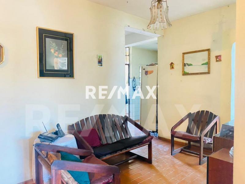 Casa en Venta,  Av. Rafael Gonzalez, Centro de Punto Fijo.