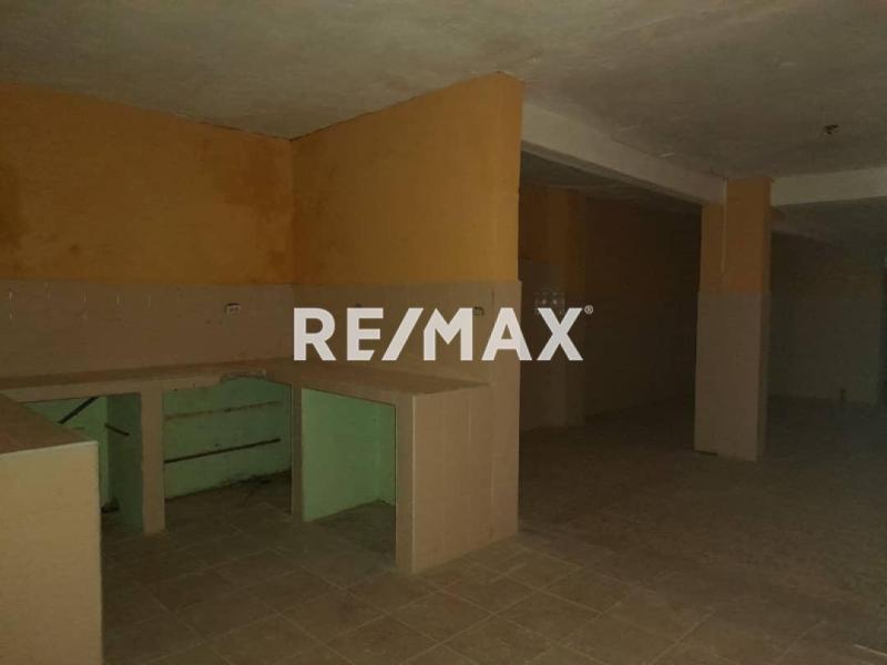 Edificio en Venta, Calle Garcés, Centro de Punto Fijo