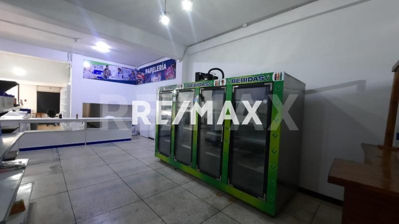 Local comercial ideal para farmacia en la mejor ubicación de la ciudad