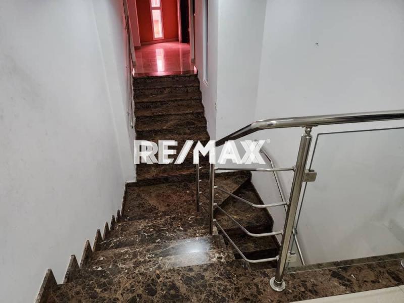 CASA EN VENTA URBANIZACION PORTAL LAS VIRTUDES