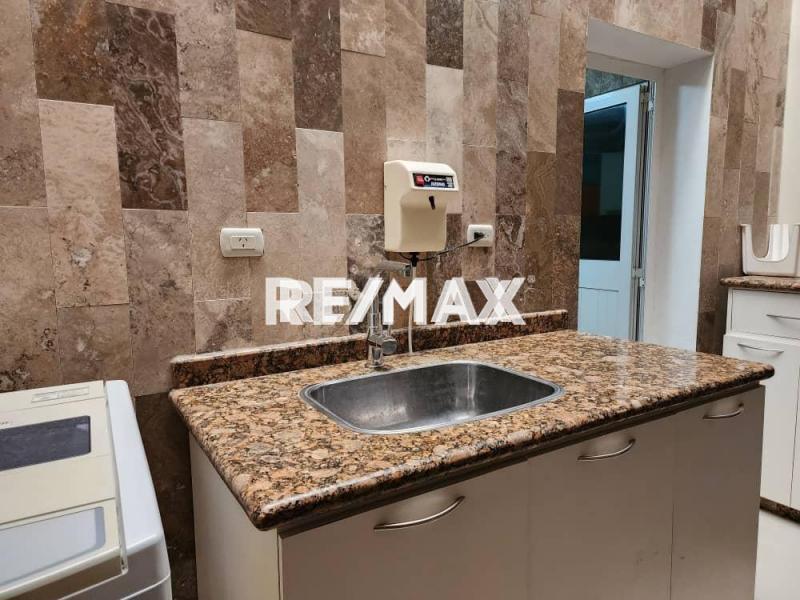 CASA EN VENTA URBANIZACION PORTAL LAS VIRTUDES