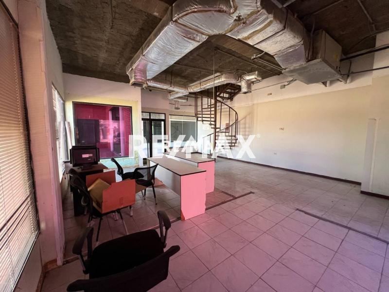 local En Venta Av Ollarvides Puerta Maraven