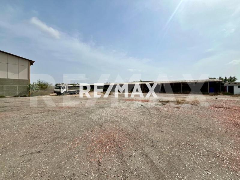GALPON Y TERRENO EN VENTA SECTOR BELLA VISTA