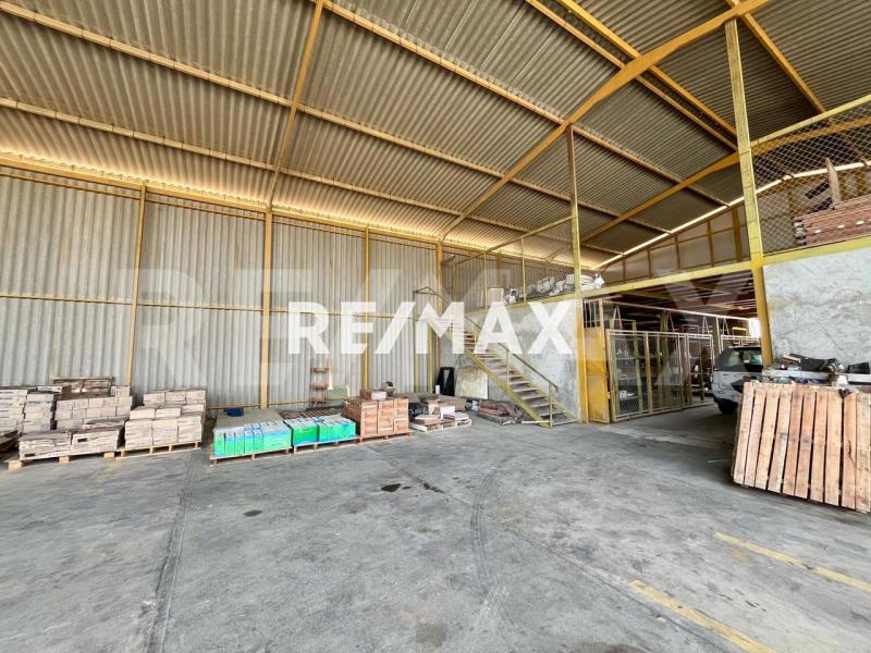 GALPON Y TERRENO EN VENTA SECTOR BELLA VISTA