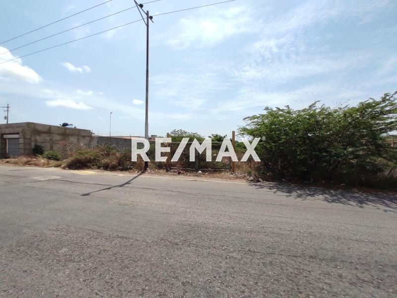 Terreno en Venta, Av. General Pelayo, Puerta Maraven