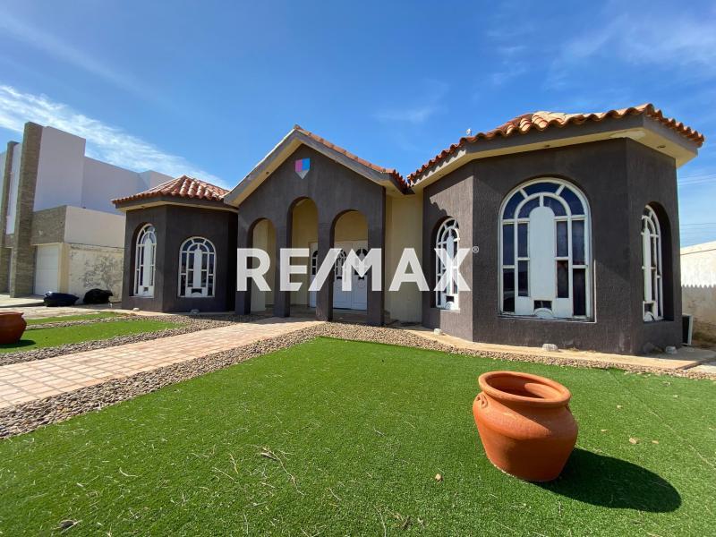 Casa en Venta en Urb. Terrzas del Club de Golf.  Punto Fijo Estado  Falcon