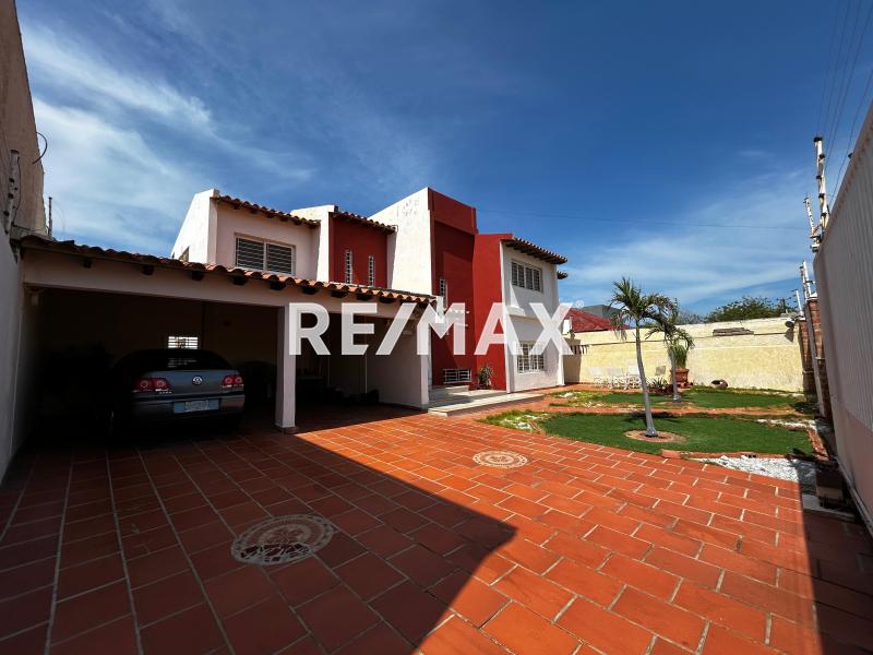 Casa en Venta, Maraven, Comunidad Cardon