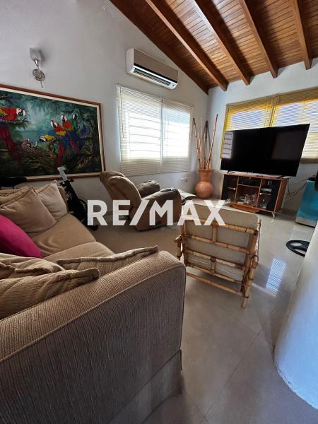 Casa en Venta, Maraven, Comunidad Cardon