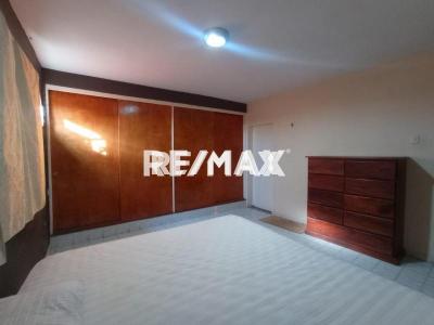 Apartamento en Venta, Residencias el Cuji.