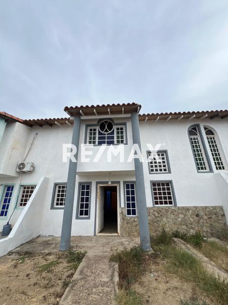 Tonwhouse en Conjunto cerrado en Venta