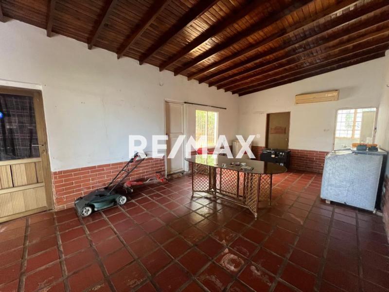 CASA EN VENTA ADICORA