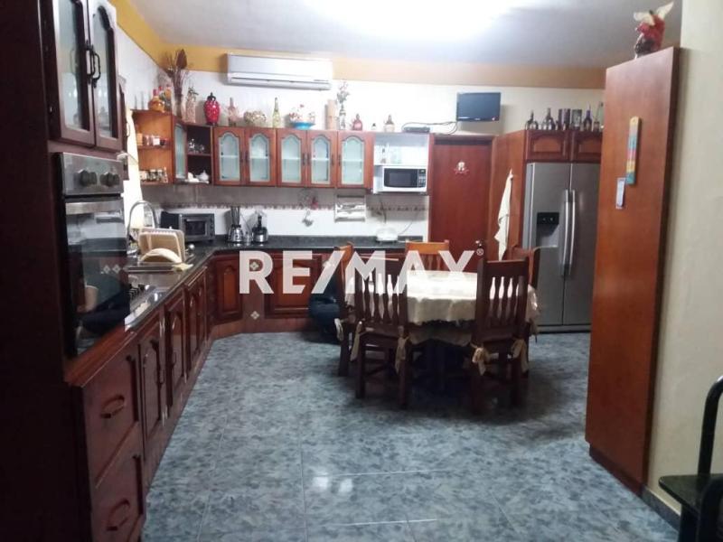 Casa en Venta, Sector Santa Elena