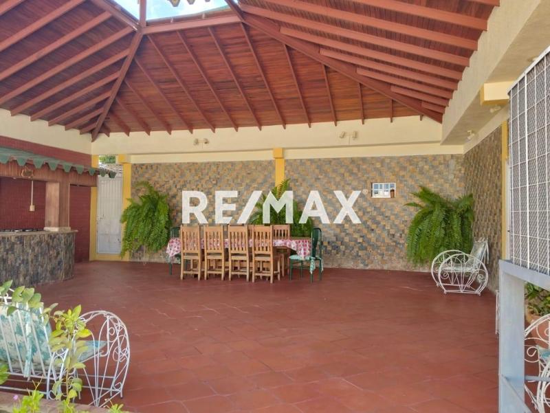 Casa en Venta, Sector Santa Elena