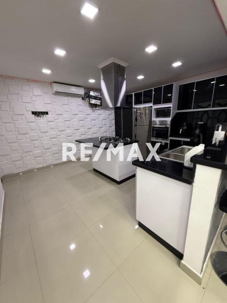 Casa en Venta - conjunto cerrado Pedro Manuel