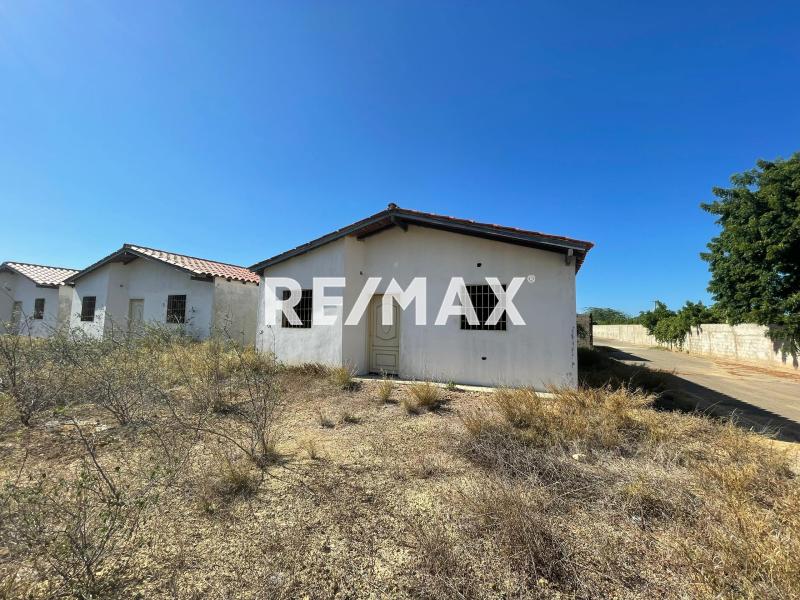 Casa en Venta Urb Cerrada Las Marianas Guanadito Sur