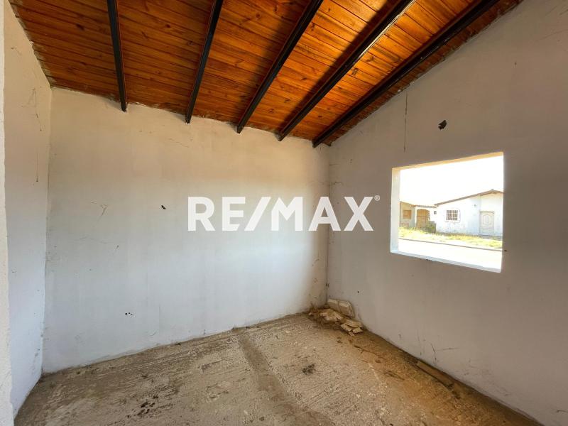 Casa en Venta Urb Cerrada Las Marianas Guanadito Sur