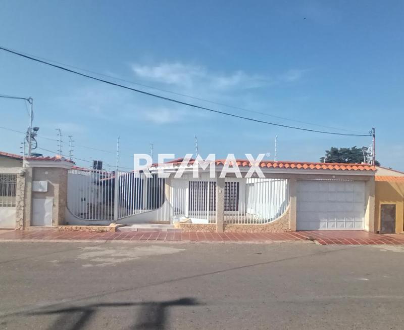 Casa En Venta. San Rafael.