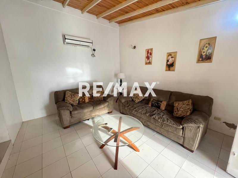 Casa en Alquiler Urb Virtudes I