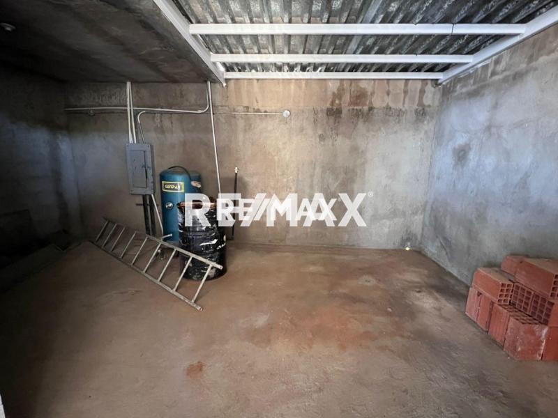 Se vende hermoso e impecable galpón! Puerta Maraven. Urb. La España