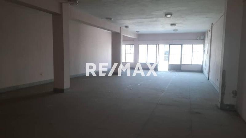 Local Comercial en Alquiler