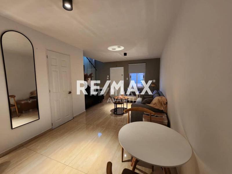 CASA EN VENTA PUERTA MARAVEN URB LOS ROQUES