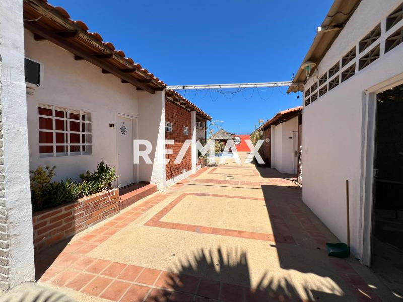 Posada en Venta Urb. Zarabon