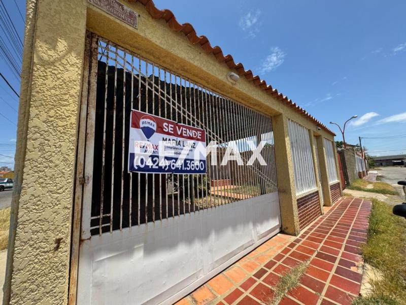 Apartamento en Venta. Caja de Agua. Punto Fijo