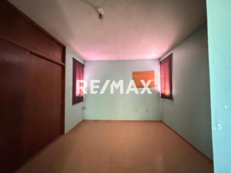 Apartamento en Venta. Caja de Agua. Punto Fijo