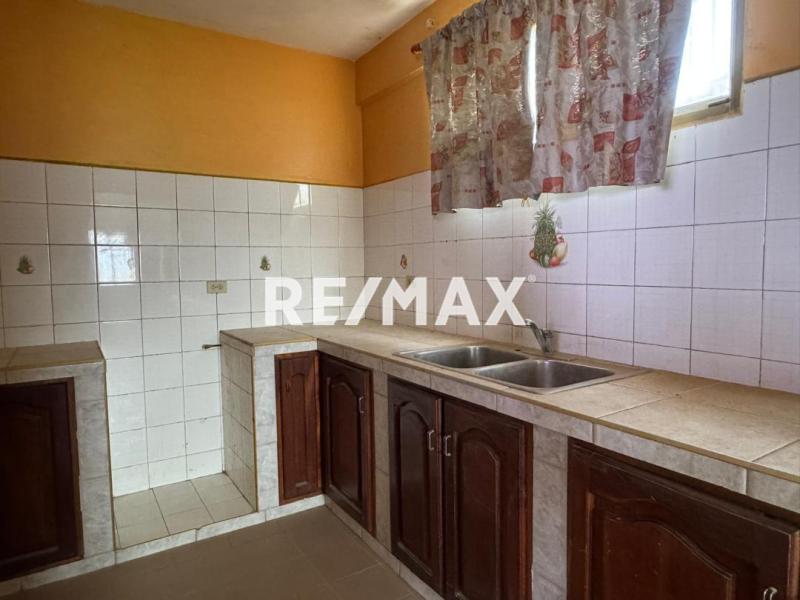 Apartamento en Venta. Caja de Agua. Punto Fijo