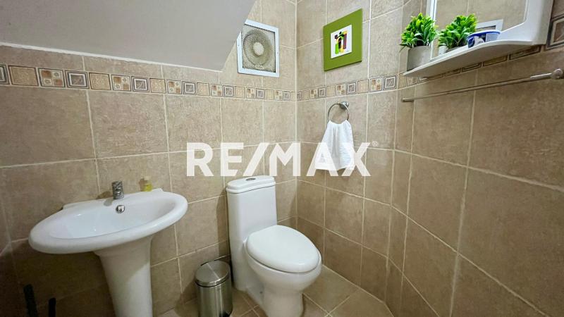 Town House en Alquiler Conjunto Privado